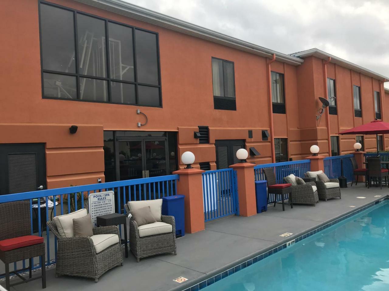 Hotel Pensacola Eksteriør bilde